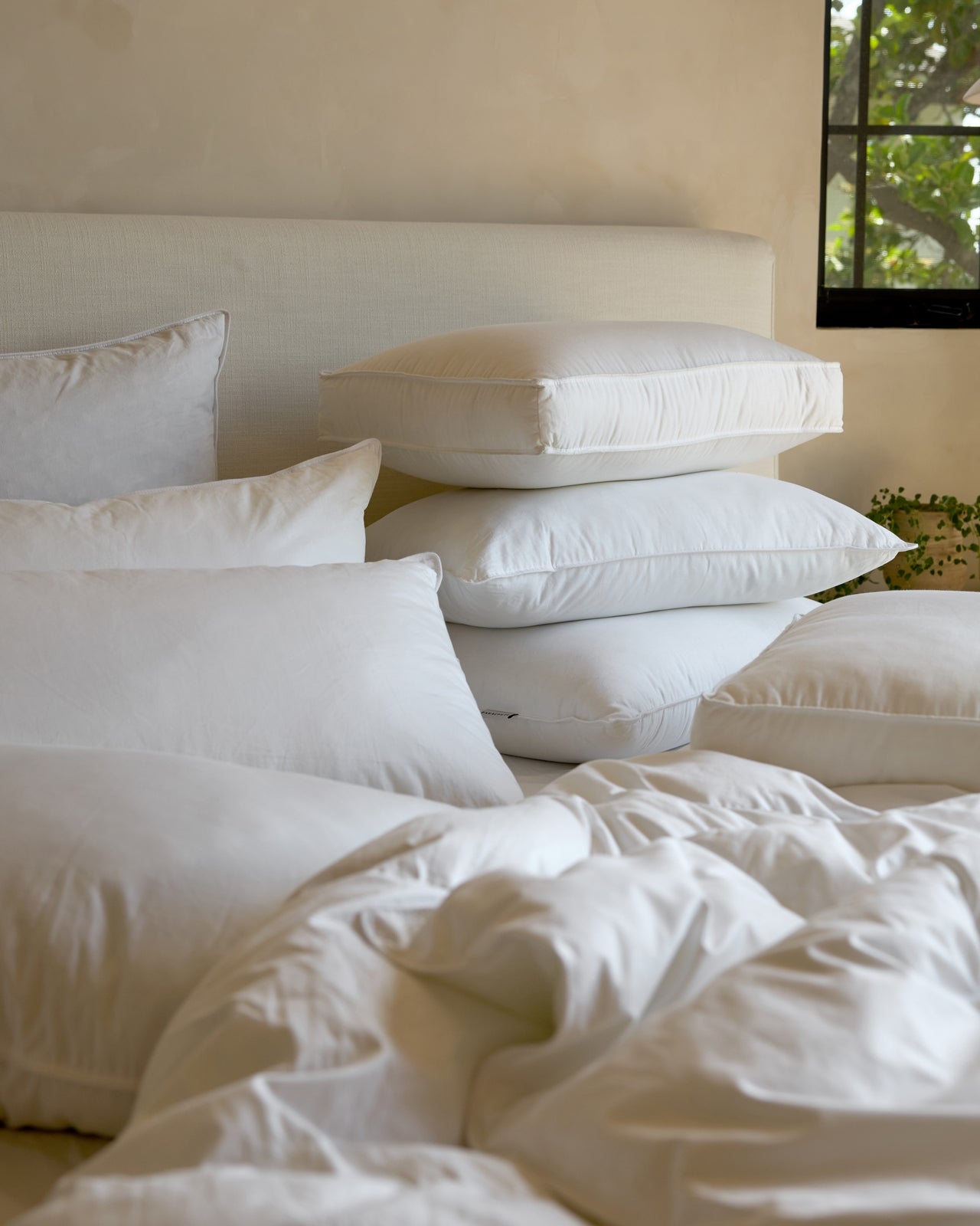 Down Alternative Pillow Bundle