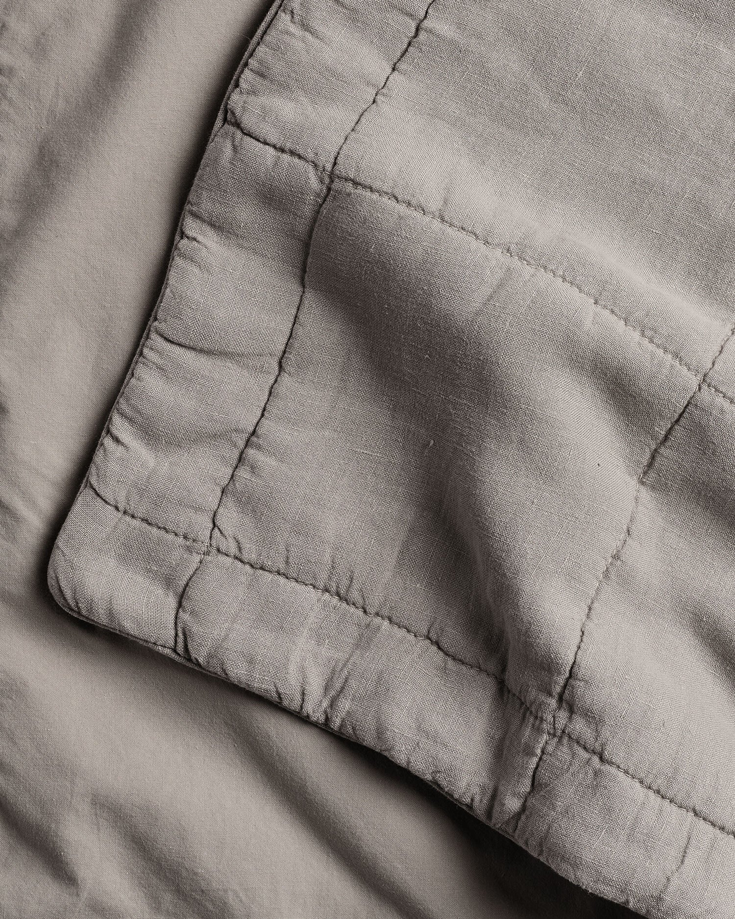 Linen Box Quilted Euro Sham (Pebble)