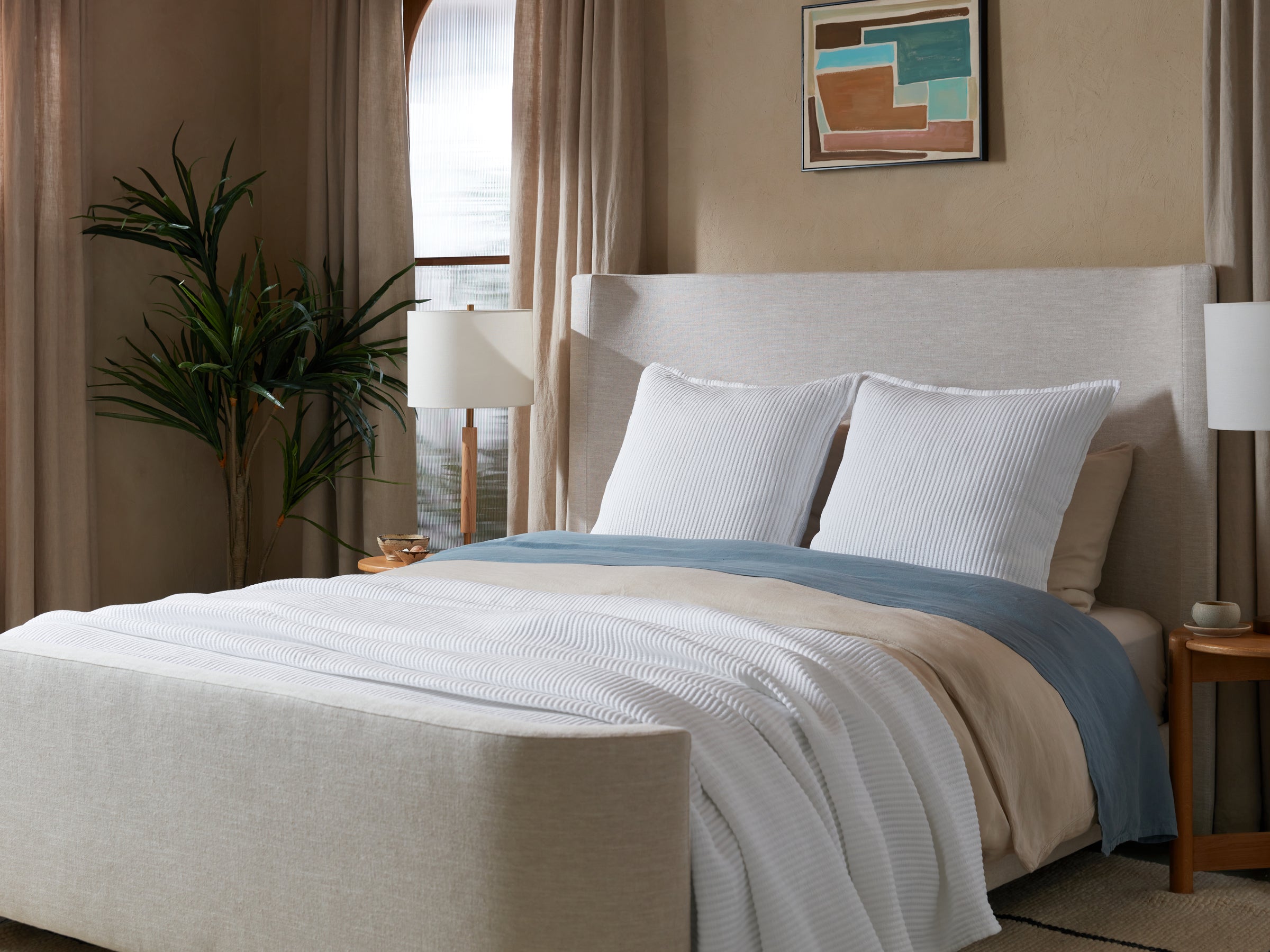 Matelasse Euro Sham (White)