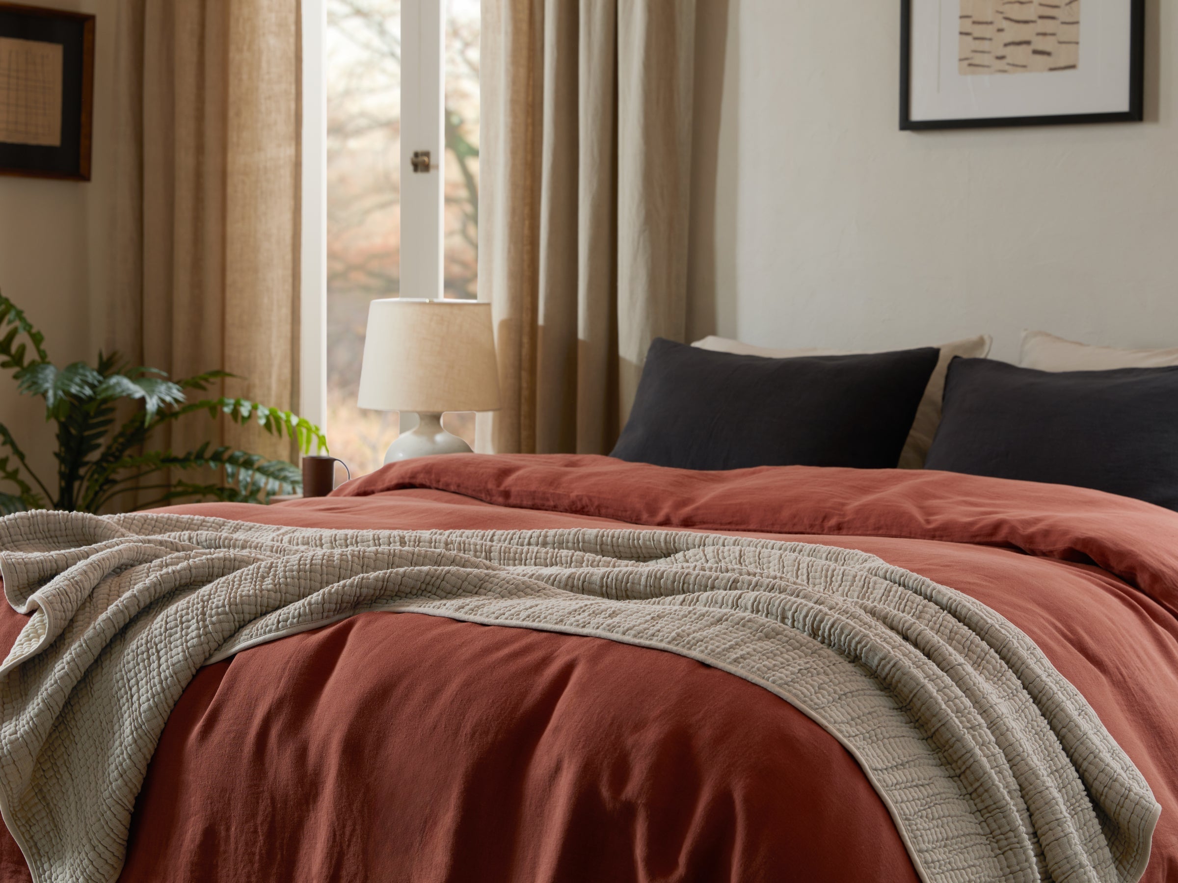 Organic Channel Gauze Throw (Natural and Ivory)