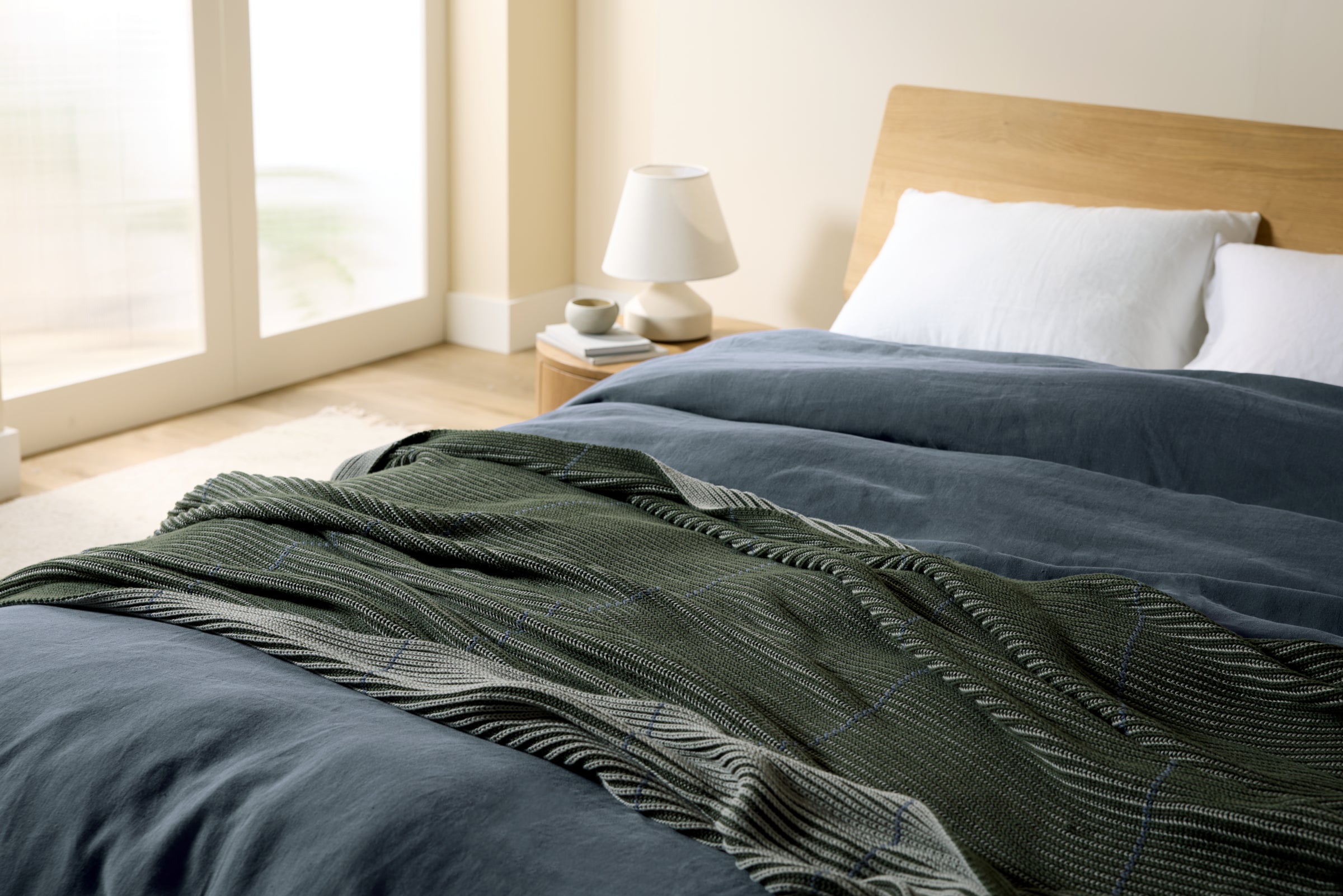 Organic Two Tone Rib Knit Throw (Moss and Evergreen)