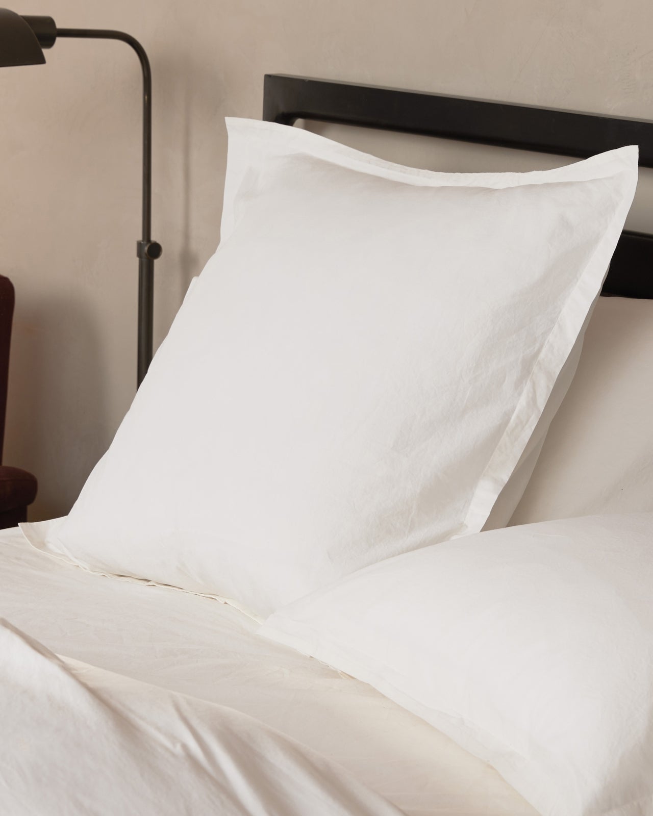 Percale Euro Sham (Cream)