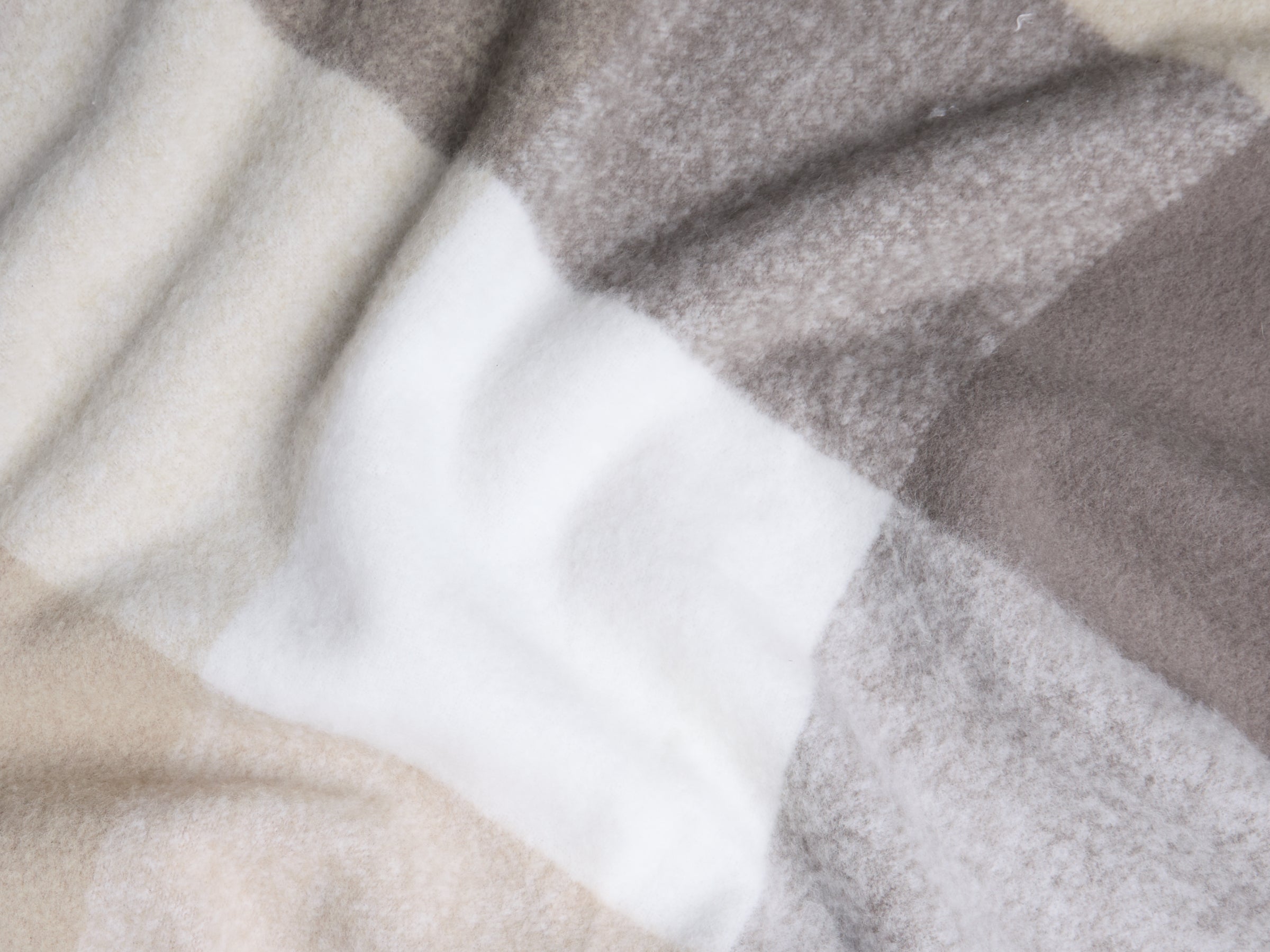 Plaid Wool Alpaca Throw (Natural Plaid)